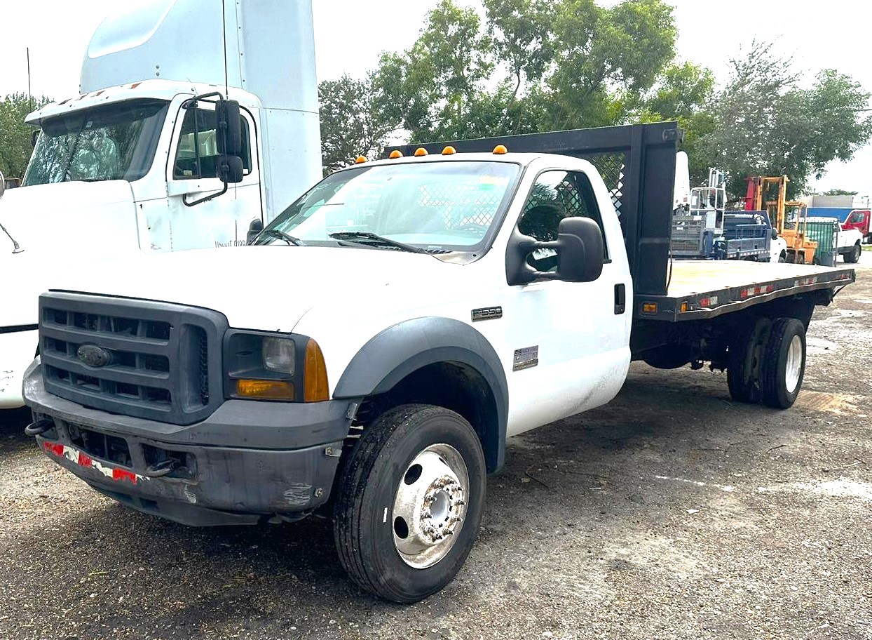 (image for) TRUCK FLATBED FORD F550 DIESEL 2006 17 FEET HEAVY DUTY WITH LIFTGATE 31105A3
